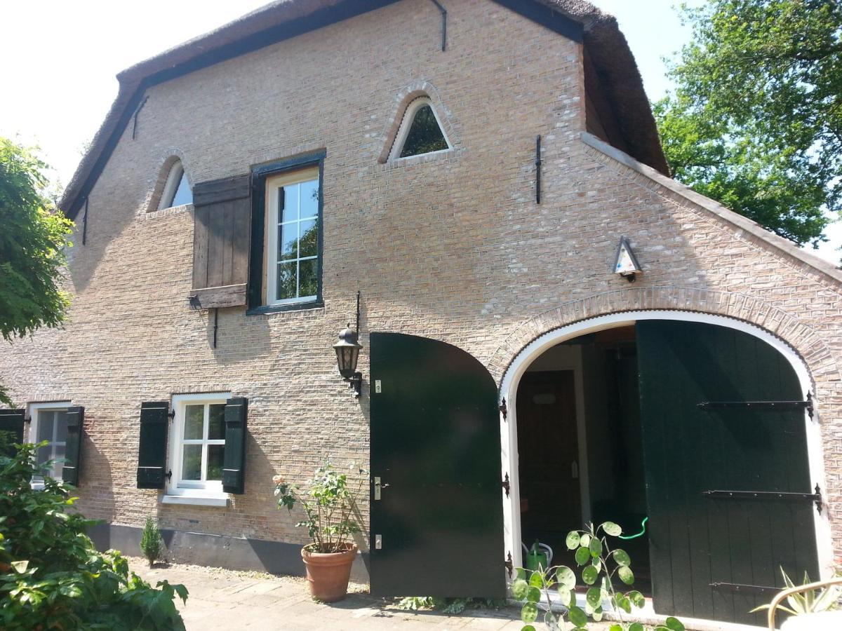 B & B De Pimpelmees 's-Gravenmoer Экстерьер фото