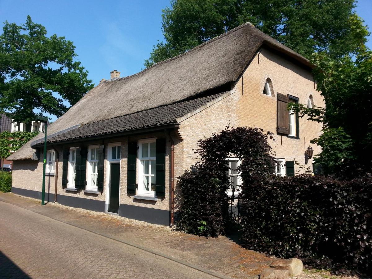 B & B De Pimpelmees 's-Gravenmoer Экстерьер фото